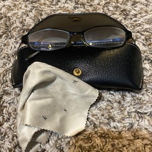 Kate Spade New York glasses, case, and lens cloth